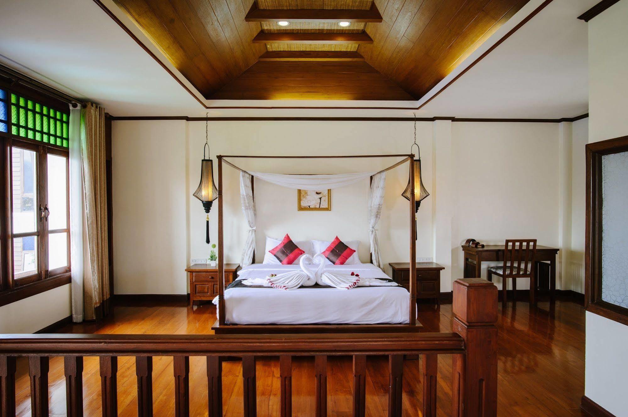 Casa Da Lua Hotel Chiang Mai Exterior photo