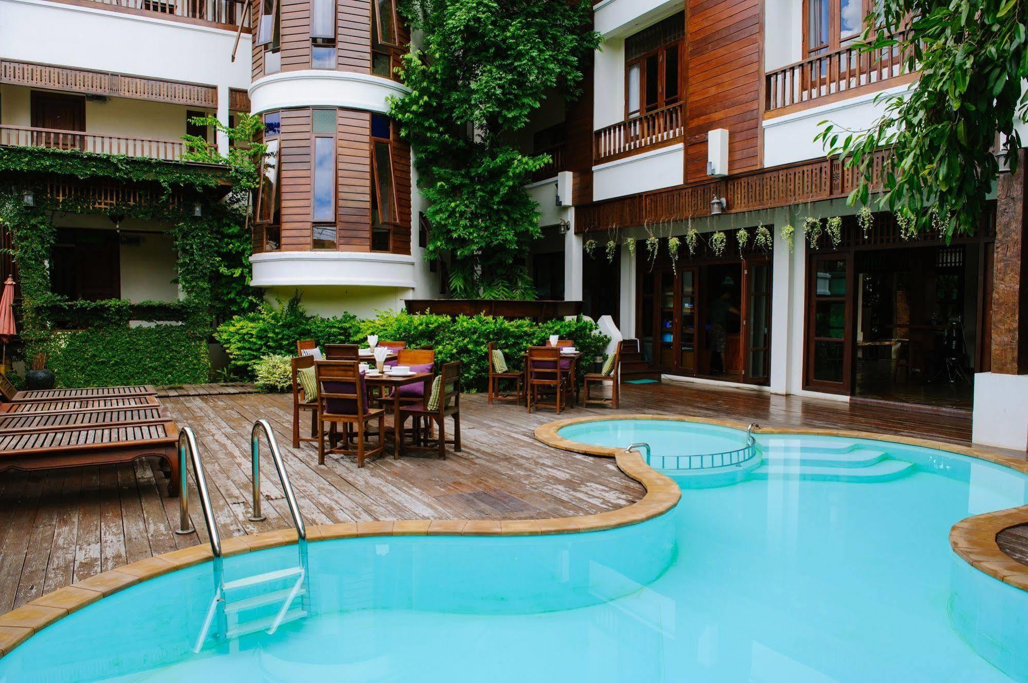Casa Da Lua Hotel Chiang Mai Exterior photo