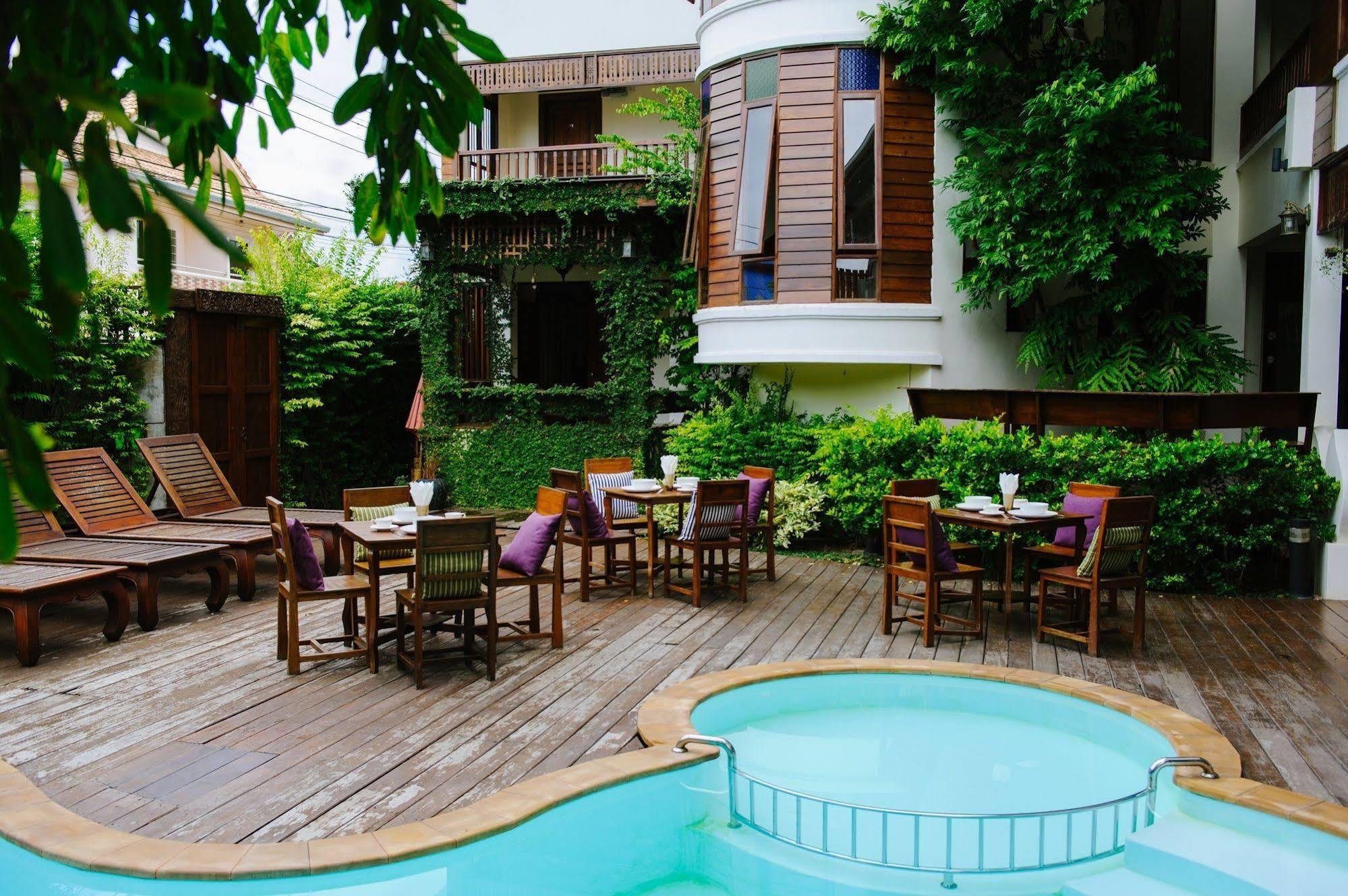 Casa Da Lua Hotel Chiang Mai Exterior photo